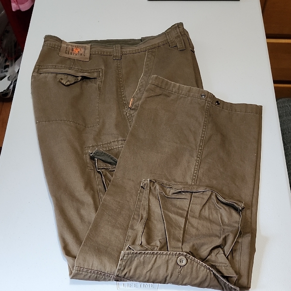 EUC Sz36x32 Mens, Cargo Pants with Utility Pockets and Relaxed Fit
